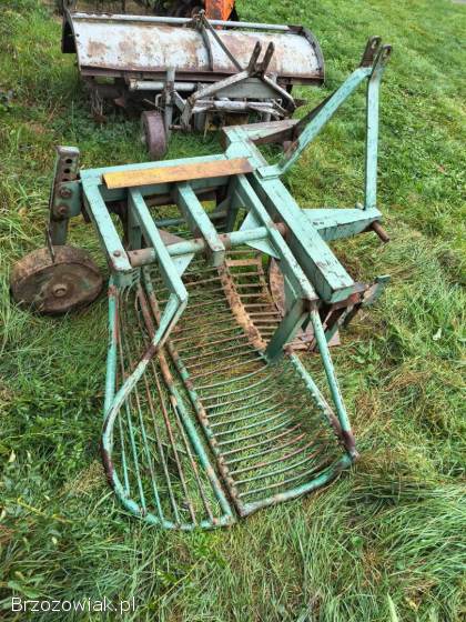 Kopaczka wibracyjna agromet boczna