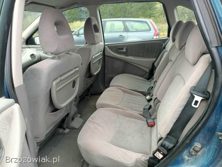Nissan Almera Tino 2.  2di 114km 02r 2002