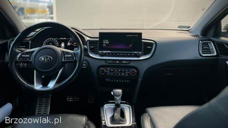Kia Cee'd XCeed  2021