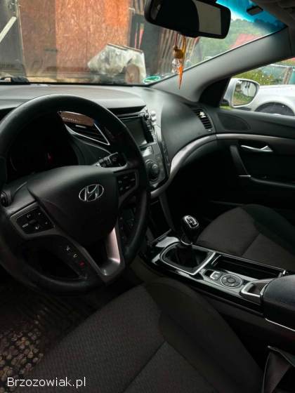 Hyundai i40 1.  7 crdi 2012
