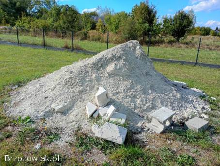 Kruszywo,  piasek,  cement