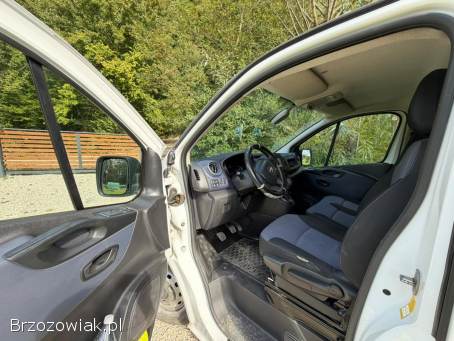 Opel Vivaro 2018 rok