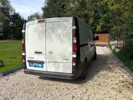 Opel Vivaro 2018 rok