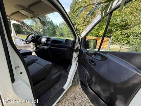 Opel Vivaro 2018 rok