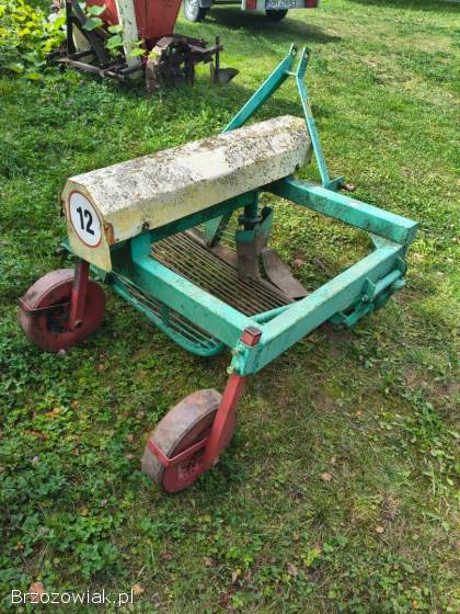 Kopaczka wibracyjna agromet boczna elewatorowa