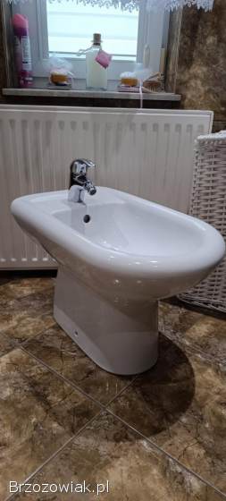 Sprzedam bidet razem z bateria