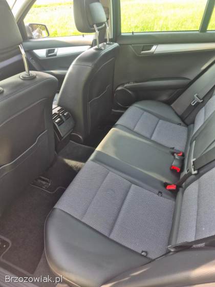 Mercedes-Benz Klasa C W204 benzyna 1.  8 2011