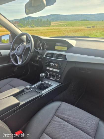 Mercedes-Benz Klasa C W204 benzyna 1.  8 2011