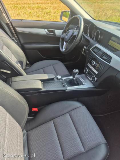 Mercedes-Benz Klasa C W204 benzyna 1.  8 2011