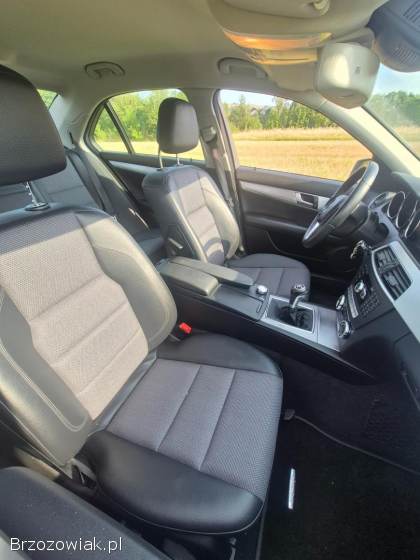 Mercedes-Benz Klasa C W204 benzyna 1.  8 2011
