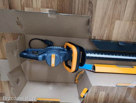 Nożyce do żywopłotu elektryczne Titan TTB823HDC 550W 50 cm