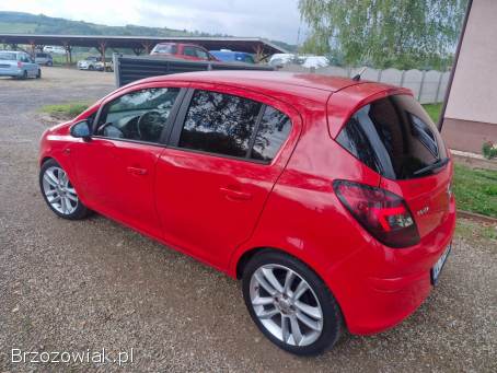 Opel Corsa D 1.  2 Lift Cosmo 2009