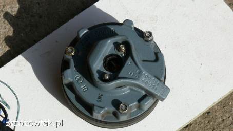 Hamulec elektromagnetyczny do silnika