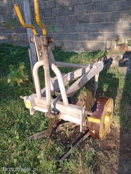 Pług dwu skibowy