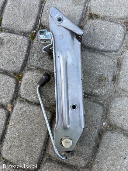 Lewarek od Audi A3 8L0 011 031 C