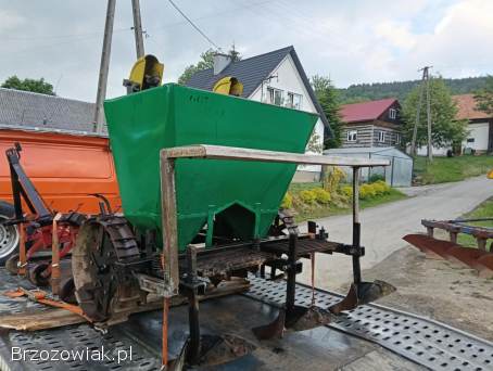 Sadzarka do ziemniaków Met-chem Bdb stan Żeliwne koszyczki Ursus C330