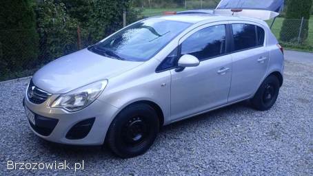 Opel Corsa D lift 1.  4 ładna 2012