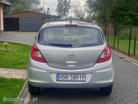 Opel Corsa D lift 1.  4 ładna 2012