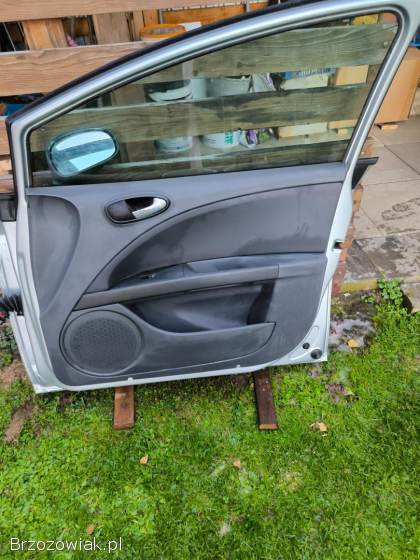 Seat Leon 2 drzwi prawy przód