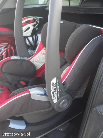 Fotelik samochodowy marki Peg-Perego