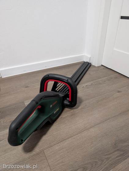 Nożyce akumulatorowe Bosch UniversalHedgeCut 18V-50 NOWE
