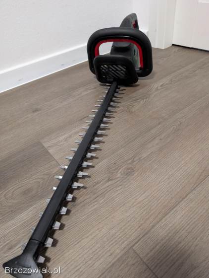 Nożyce akumulatorowe Bosch UniversalHedgeCut 18V-50 NOWE