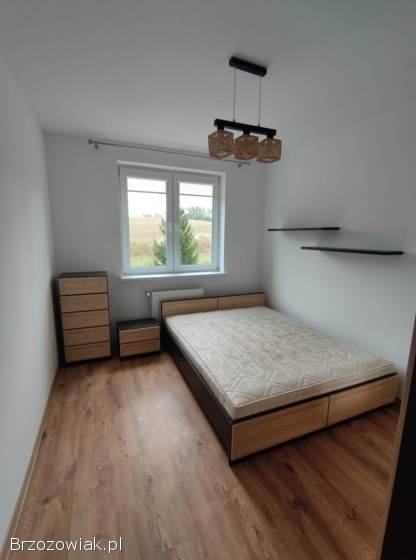 Przestronne,  3-pokojowe mieszkanie 67,  35 m² z balkonem i parkingiem.