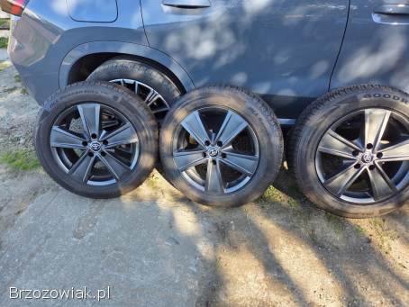Alufelgi z oponami 17 Toyota