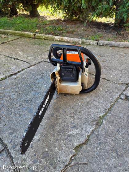 Pilarka Stihl 023/C 2.  7km