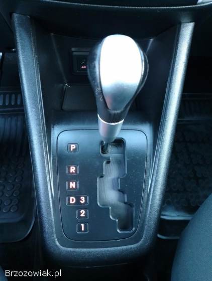 Kia Venga AUTOMAT 2010
