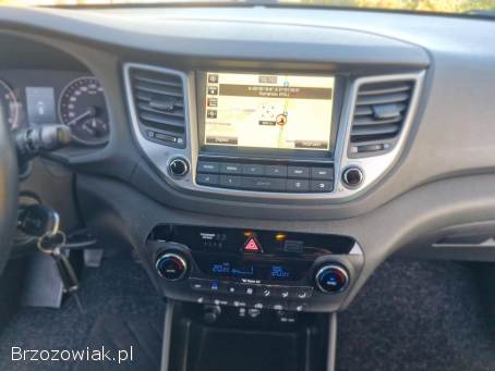Hyundai Tucson III 1.  6 benzyna  2017
