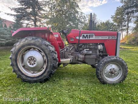 Traktor Massey Ferguson MF 235