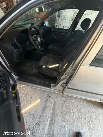 Volkswagen Golf 4 2001