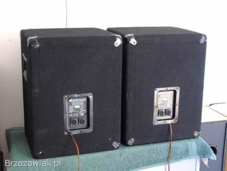 Kolumny estradowe Omnitronic 2x 400 wat.  sprawne.  DOSTAWA.