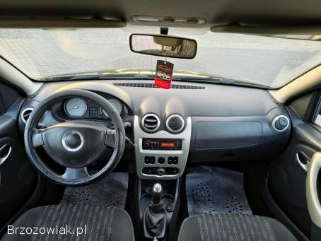 Dacia Sandero Niski przebieg  2011