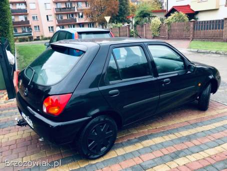 Ford Fiesta 1.  25 16V / 75KM  1998